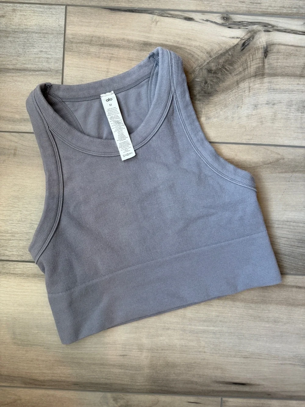 ALO Yoga High-Neck Seamless High Neck Tank - Fog